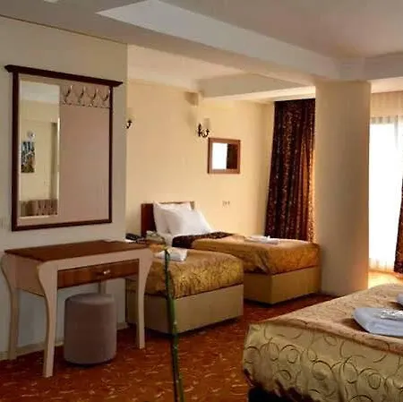 Hotel Konur